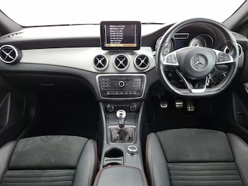 Used Mercedes-Benz GLA 2017 for sale - 78522564: Photo