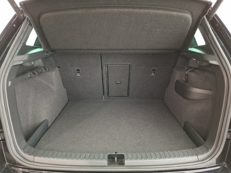 Used Skoda Karoq 2023 for sale - 78178520: Photo 8