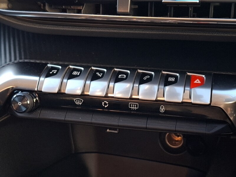 Used Peugeot 3008 2022 for sale - 77815939: Photo 14