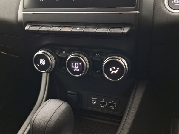 Used Renault Captur 2022 for sale - 76195524: Photo 16
