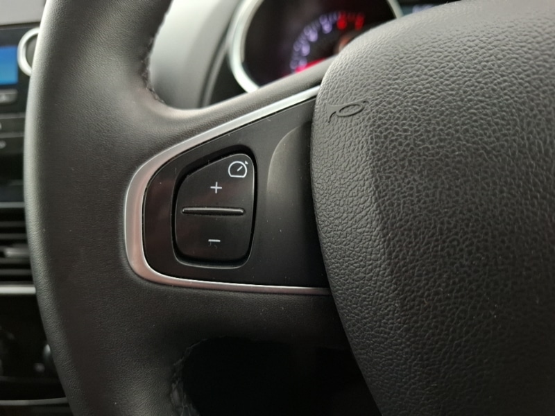 Used Renault Clio 2018 for sale - 77439150: Photo 14