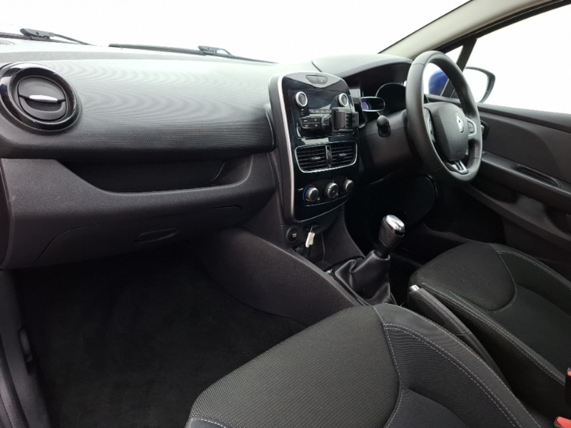 Used Renault Clio 2018 for sale - 77439150: Photo 5