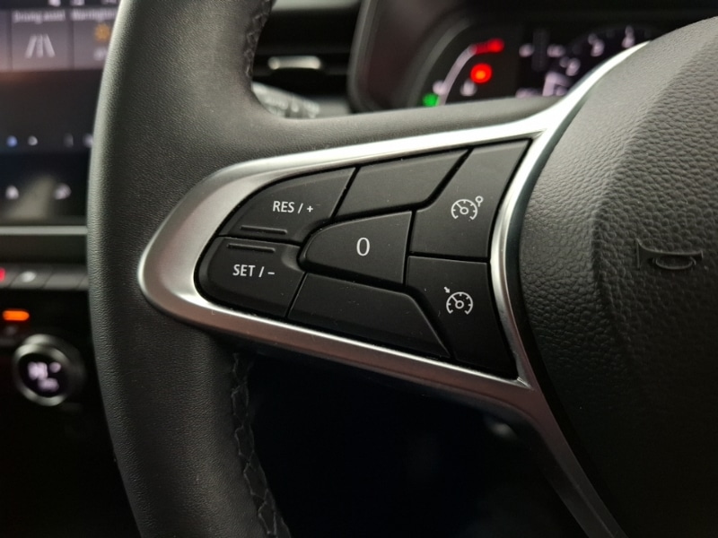 Used Renault Clio 2023 for sale - 76815771: Photo 14