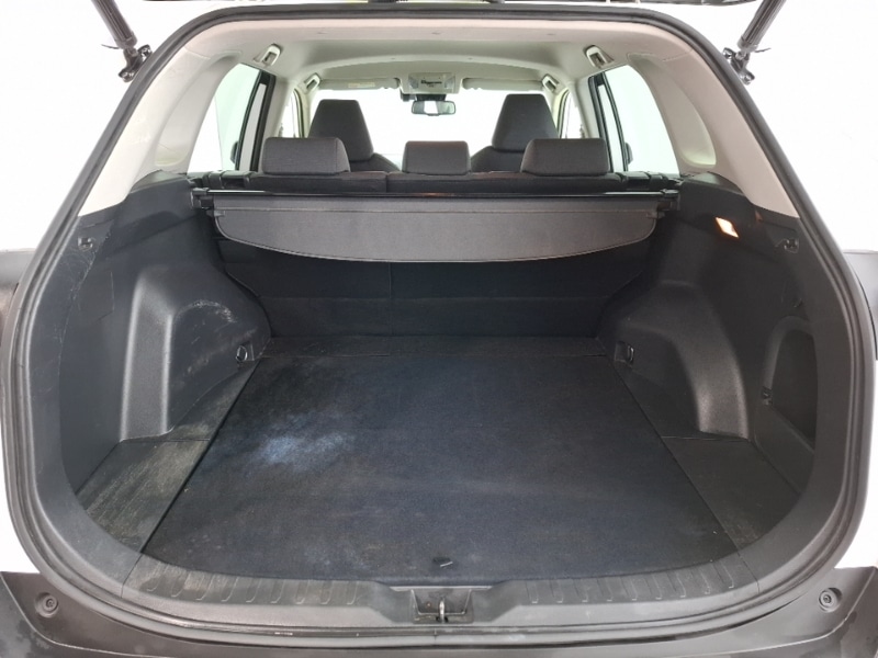 Used Toyota RAV4 2020 for sale - 76543358: Photo 8