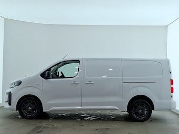 Used Vauxhall Vivaro 2024 for sale - 77530753: Photo