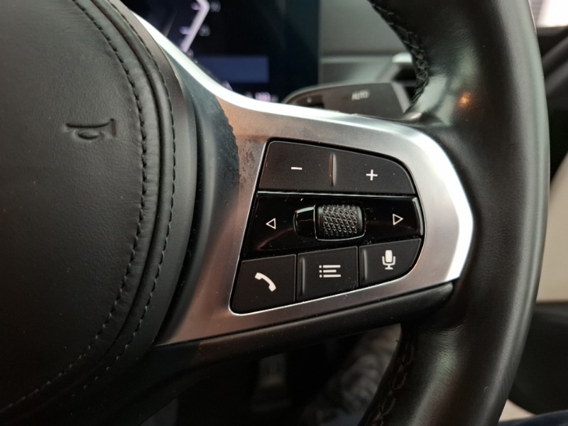 Used BMW i4 2023 for sale - 76893534: Photo 15