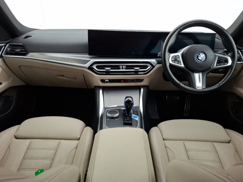 Used BMW i4 2023 for sale - 76893534: Photo 2