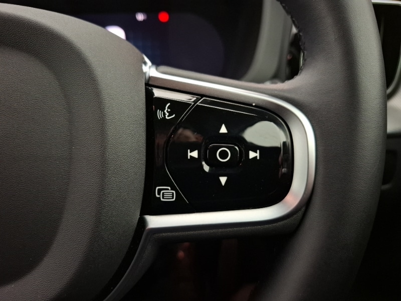 Used Volvo XC60 2024 for sale - 77168950: Photo 15