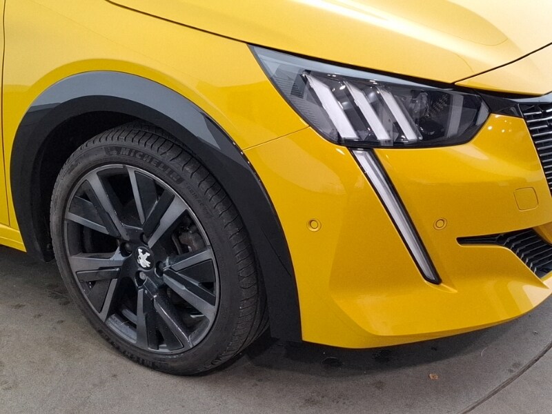 Used Peugeot 208 2021 for sale - 76721633: Photo 9