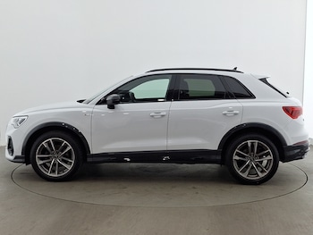 Used Audi Q3 2022 for sale - 75629031: Photo