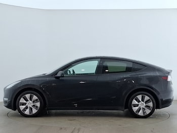 Used Tesla Model Y 2023 for sale - 76736893: Photo