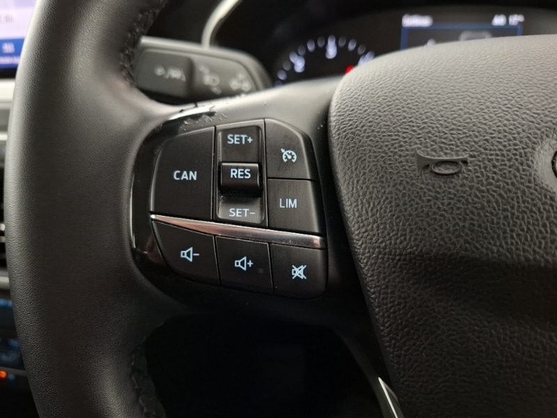 Used Ford Focus 2021 for sale - 76893501: Photo 14