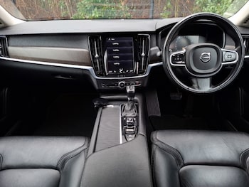 Used Volvo V90 2017 for sale - 77786698: Photo