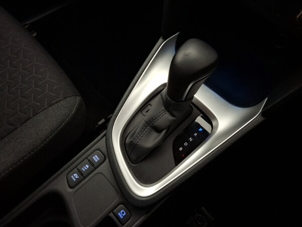 Used Toyota Yaris Cross 2023 for sale - 76208155: Photo 13