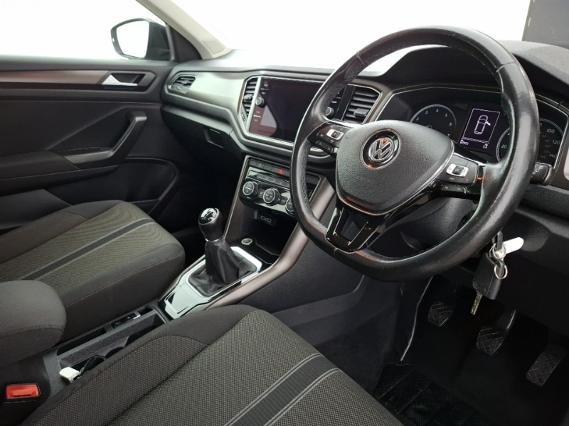 Used Volkswagen T-Roc 2018 for sale - 77982200: Photo 12