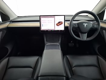 Used Tesla Model Y 2022 for sale - 77911549: Photo