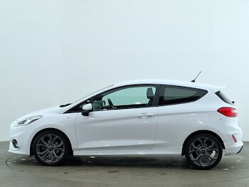 Used Ford Fiesta 2018 for sale - 76548722: Photo