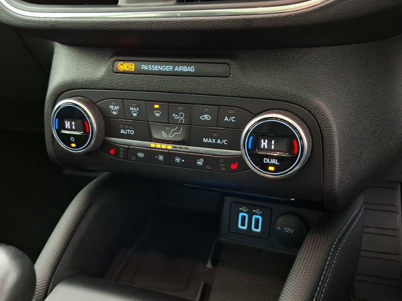 Used Ford Focus 2021 for sale - 76893504: Photo 17