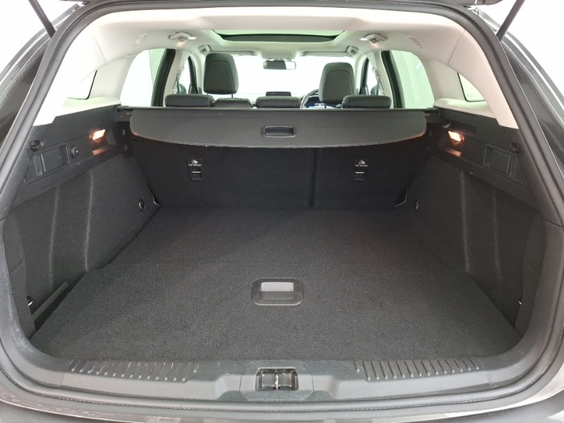 Used Ford Focus 2021 for sale - 76893504: Photo 8