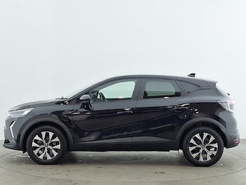 Used Renault Captur 2025 for sale - 75640618: Photo