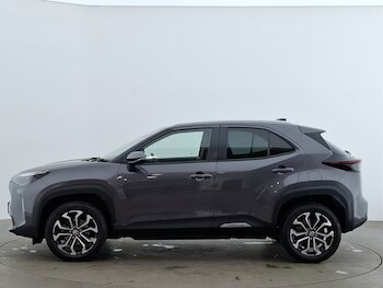 Used Toyota Yaris Cross 2022 for sale - 76237984: Photo 4