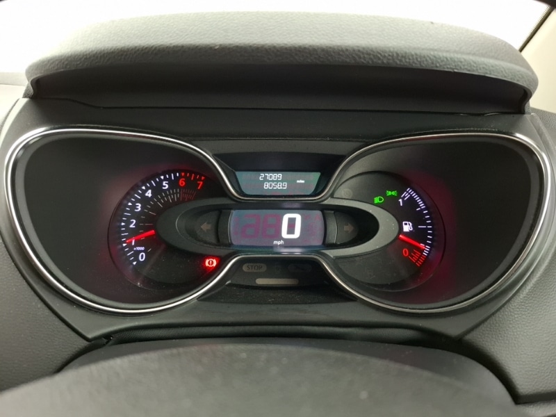 Used Renault Captur 2017 for sale - 77721857: Photo 10