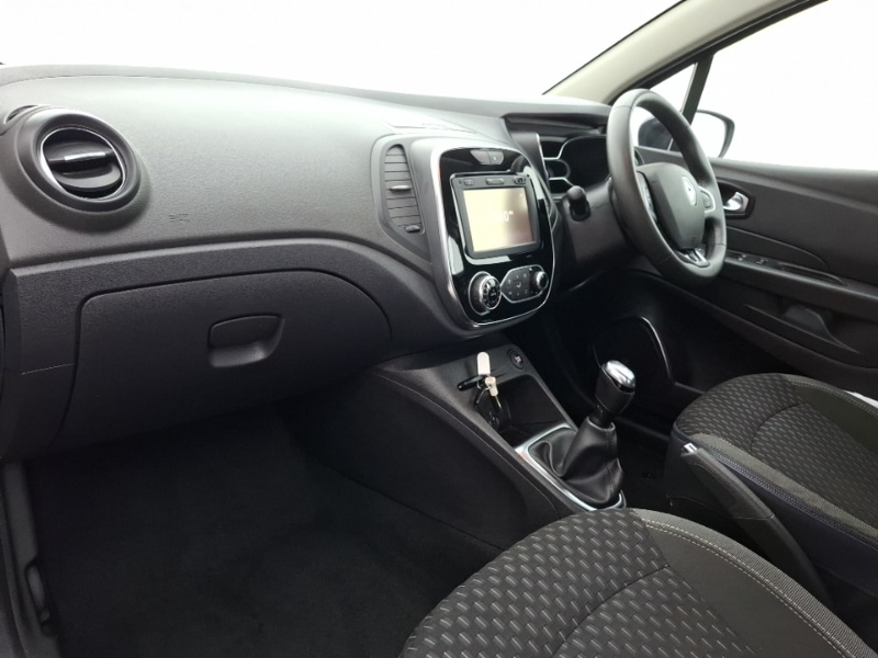 Used Renault Captur 2017 for sale - 77721857: Photo 5