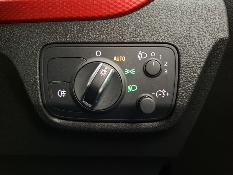 Used Audi Q2 2017 for sale - 77837576: Photo 19