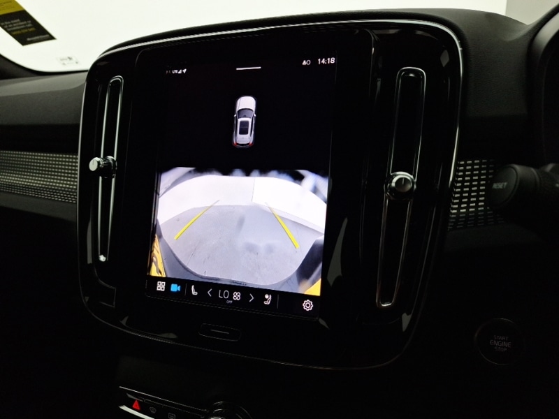 Used Volvo XC40 2024 for sale - 76683409: Photo 11