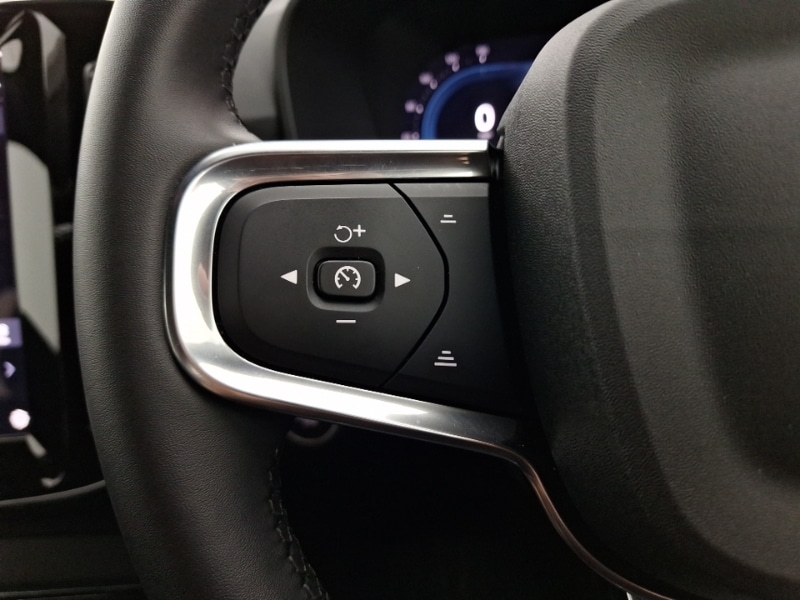 Used Volvo XC40 2024 for sale - 76683409: Photo 14