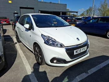 Used Peugeot 208 2019 for sale - 78342375: Photo
