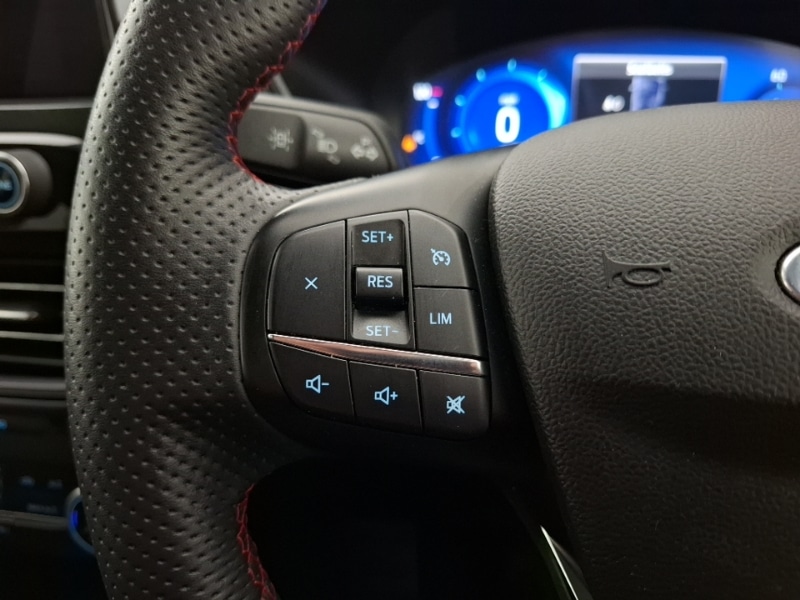 Used Ford Kuga 2021 for sale - 76629069: Photo 14