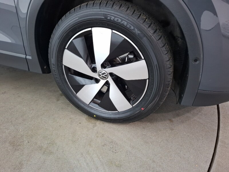 Used Volkswagen Tiguan 2024 for sale - 76613820: Photo 9