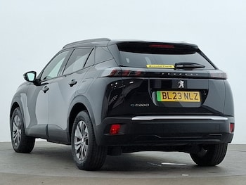 Used Peugeot 2008 2023 for sale - 79468275: Photo