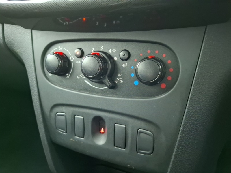 Used Dacia Sandero Stepway 2018 for sale - 76959036: Photo 14