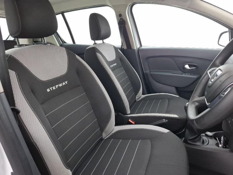 Used Dacia Sandero Stepway 2018 for sale - 76959036: Photo 18