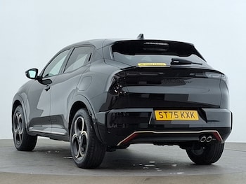 Used Alfa Romeo Junior 2025 for sale - 78040802: Photo