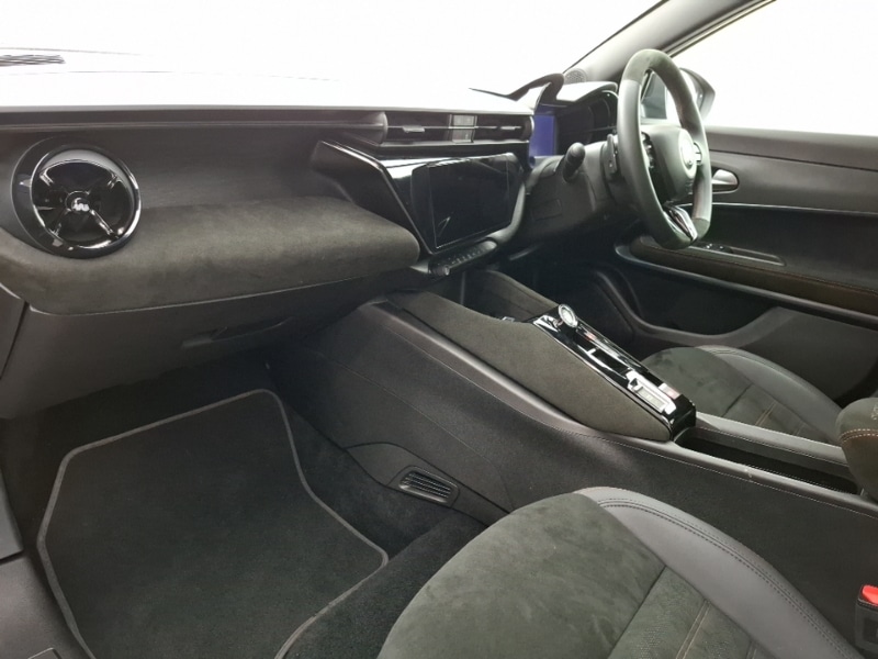 Used Alfa Romeo Junior 2025 for sale - 78040802: Photo 5