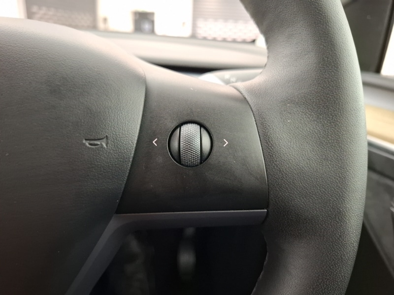 Used Tesla Model Y 2023 for sale - 77000007: Photo 15