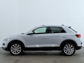Used Volkswagen T-Roc 2019 for sale - 76579474: Photo