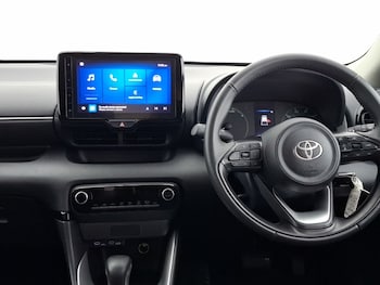 Used Toyota Yaris 2025 for sale - 76244341: Photo 2