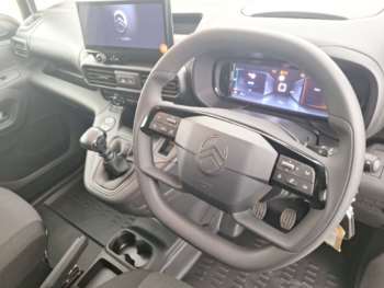 Used Citroen Berlingo 2024 for sale - 73892234: Photo