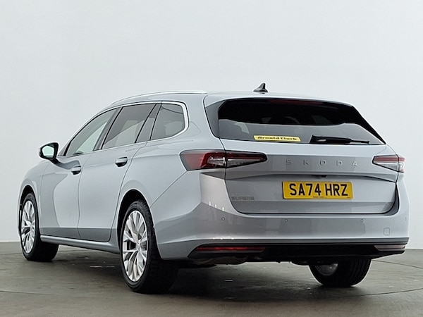 Used Skoda Superb 2024 for sale - 75745651: Photo 3
