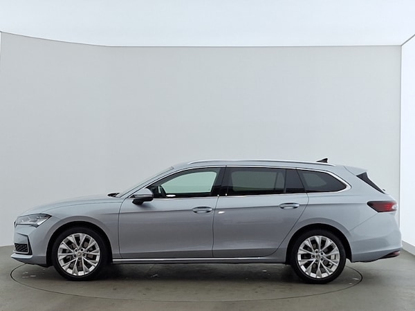 Used Skoda Superb 2024 for sale - 75745651: Photo 4