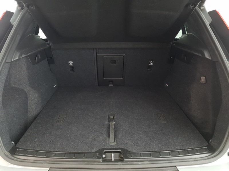 Used Volvo XC40 2024 for sale - 77898065: Photo 8