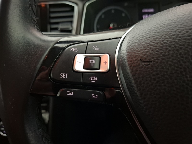 Used Volkswagen T-Roc 2019 for sale - 77428671: Photo 14