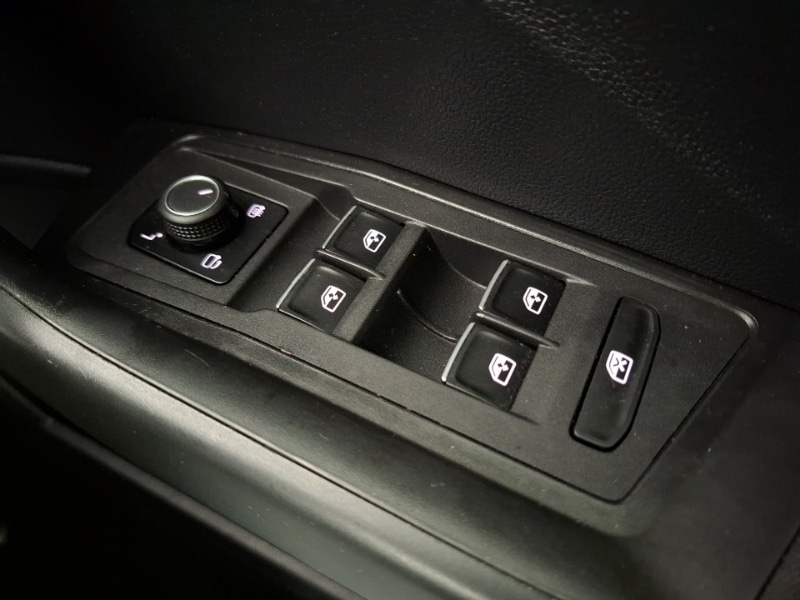 Used Volkswagen T-Roc 2019 for sale - 77428671: Photo 18