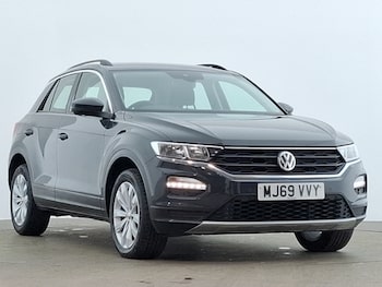 Used Volkswagen T-Roc 2019 for sale - 77428671: Photo