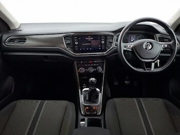 Used Volkswagen T-Roc 2019 for sale - 77428671: Photo