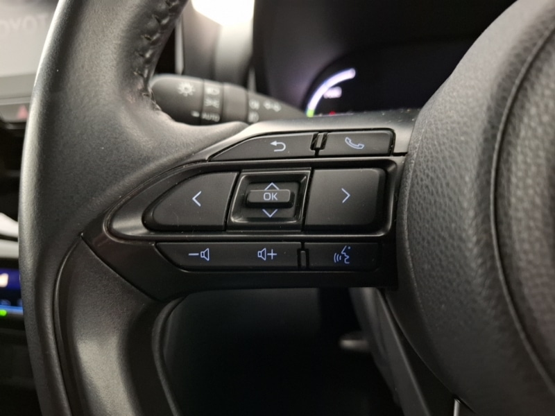 Used Toyota Yaris Cross 2022 for sale - 77689867: Photo 14